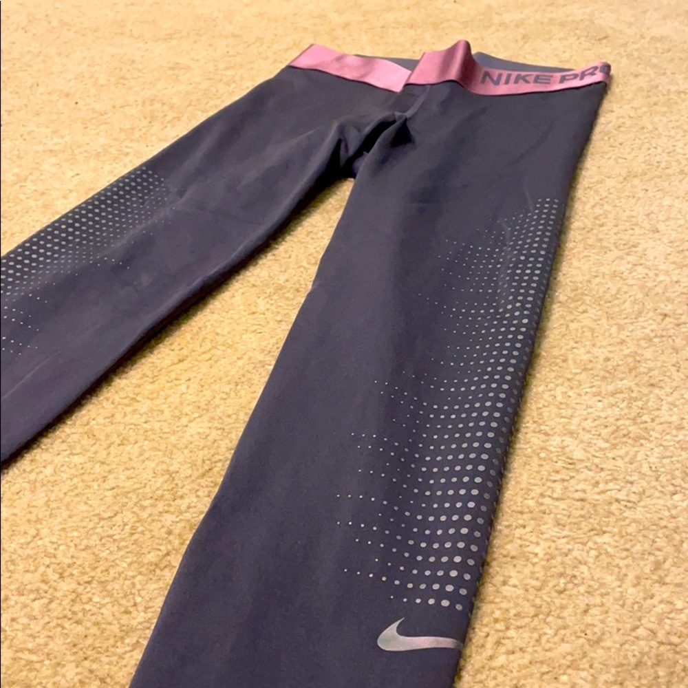 Nike Pro dry-fit leggings